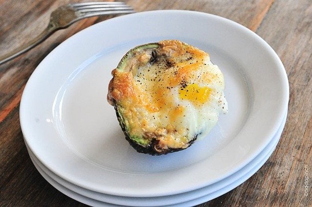 baked eggs avocado cups recipe - Article 2